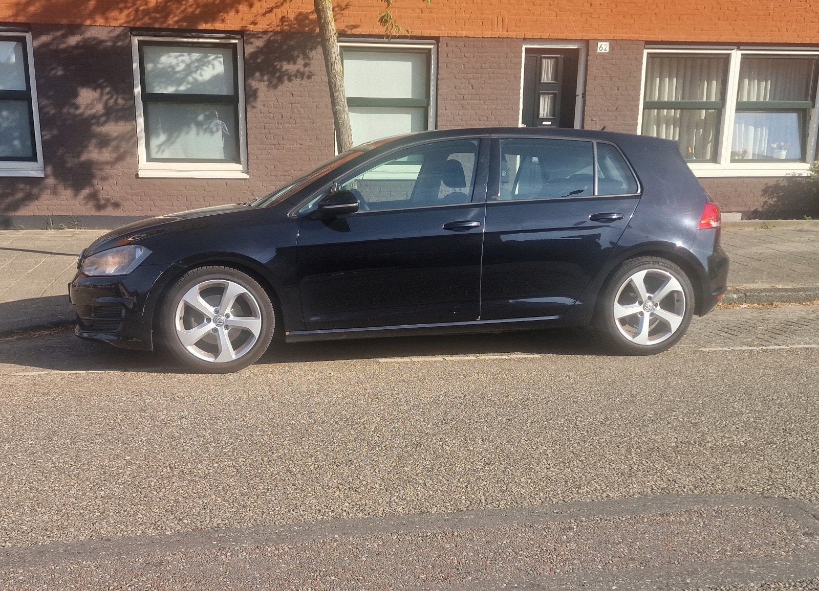 Volkswagen Golf 1.6 TDI 81KW 5D Blue Motion 2014 Zwart, Auto's, Volkswagen, Voorwielaandrijving, Euro 5, Stof, 4 cilinders