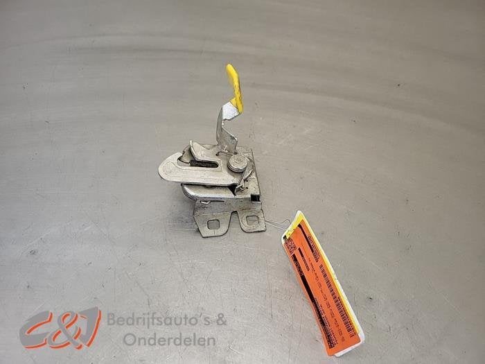 Slotmechaniek Motorkap van een Peugeot Boxer, Gebruikt, -, -, Ophalen of Verzenden