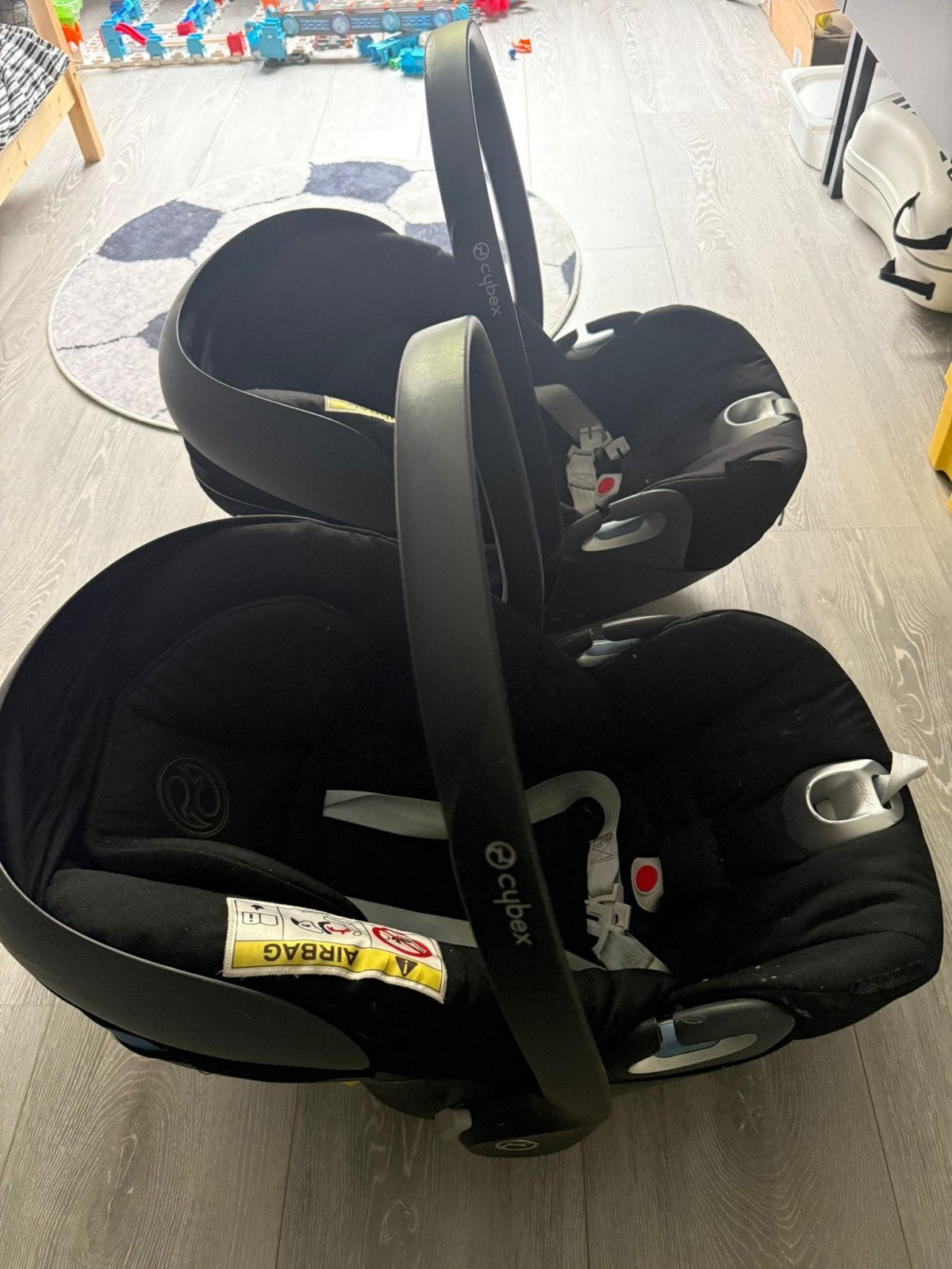 Cybex Aton 5 autostoeltjes (2 stuks), Verstelbare rugleuning, 0 t/m 13 kg, Ophalen, Overige merken