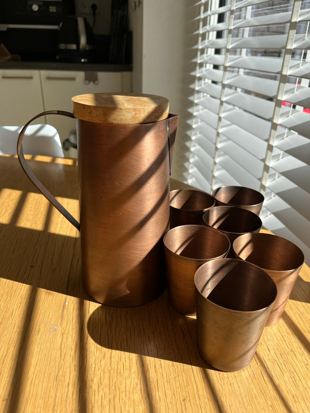 Koperen waterkan met 6 kopjes, Antiek en Kunst, Ophalen, Koper