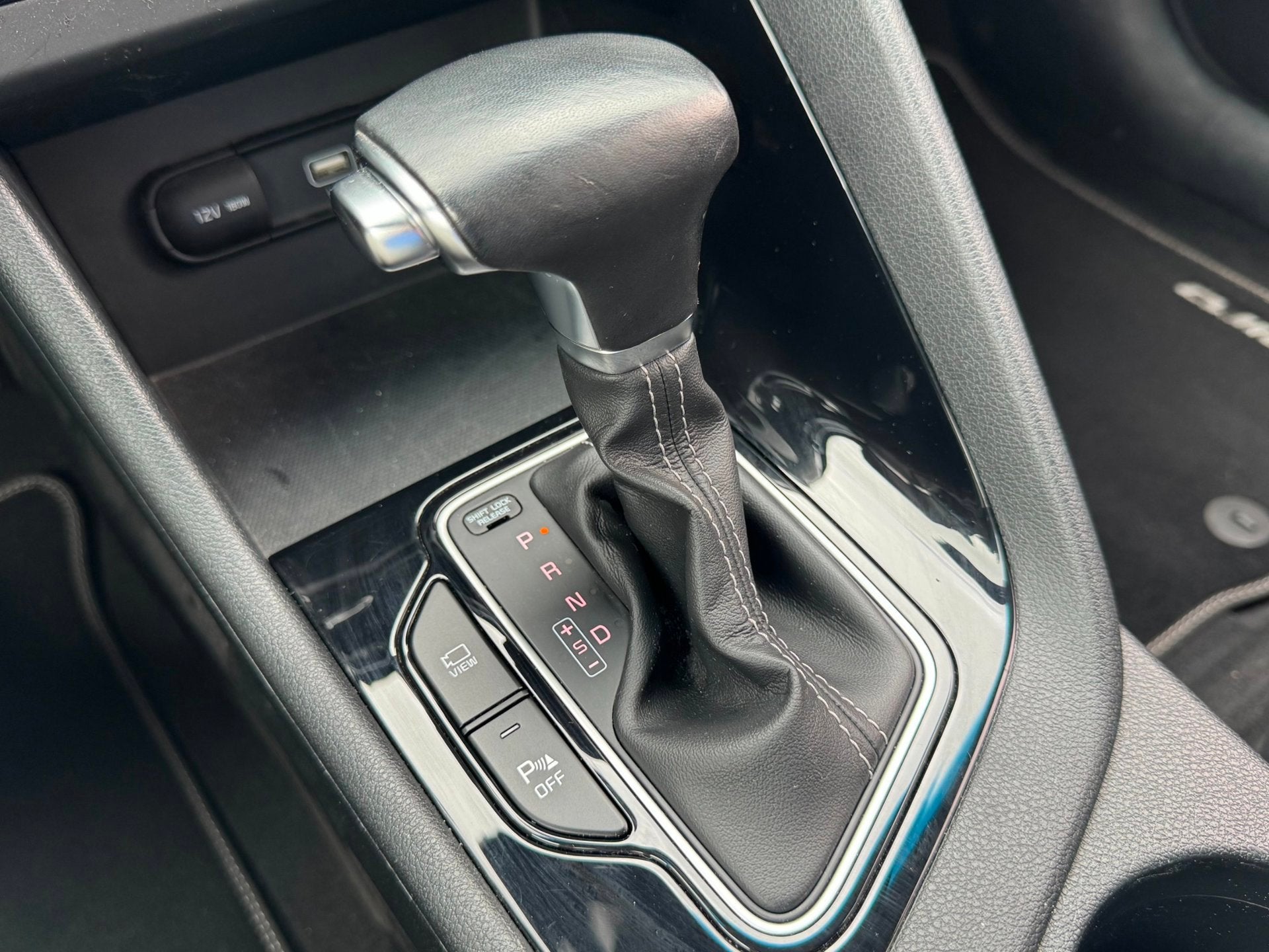 Foto 22 van Kia Niro 1.6 GDi Hybrid DynamicLine | All Season | Volledig