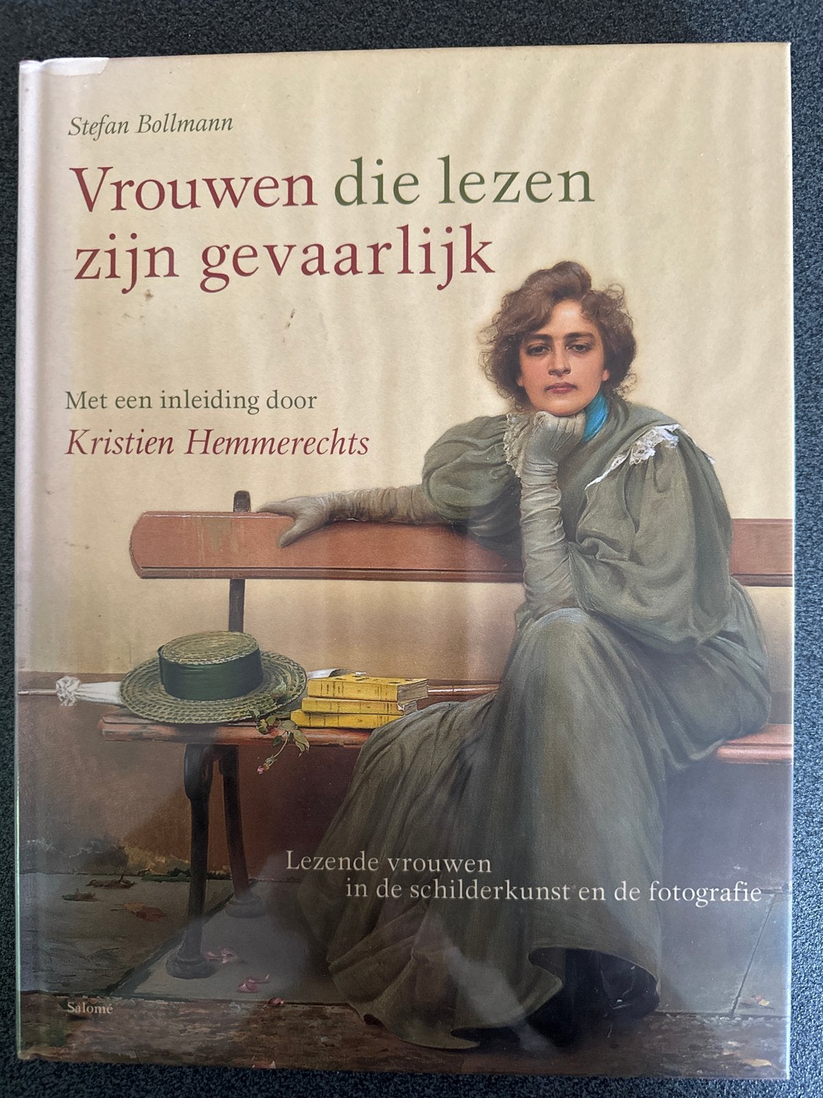 Vrouwen die lezen zijn gevaarlijk - Stefan Bollmann, Ophalen of Verzenden, Zo goed als nieuw, Fotografie algemeen