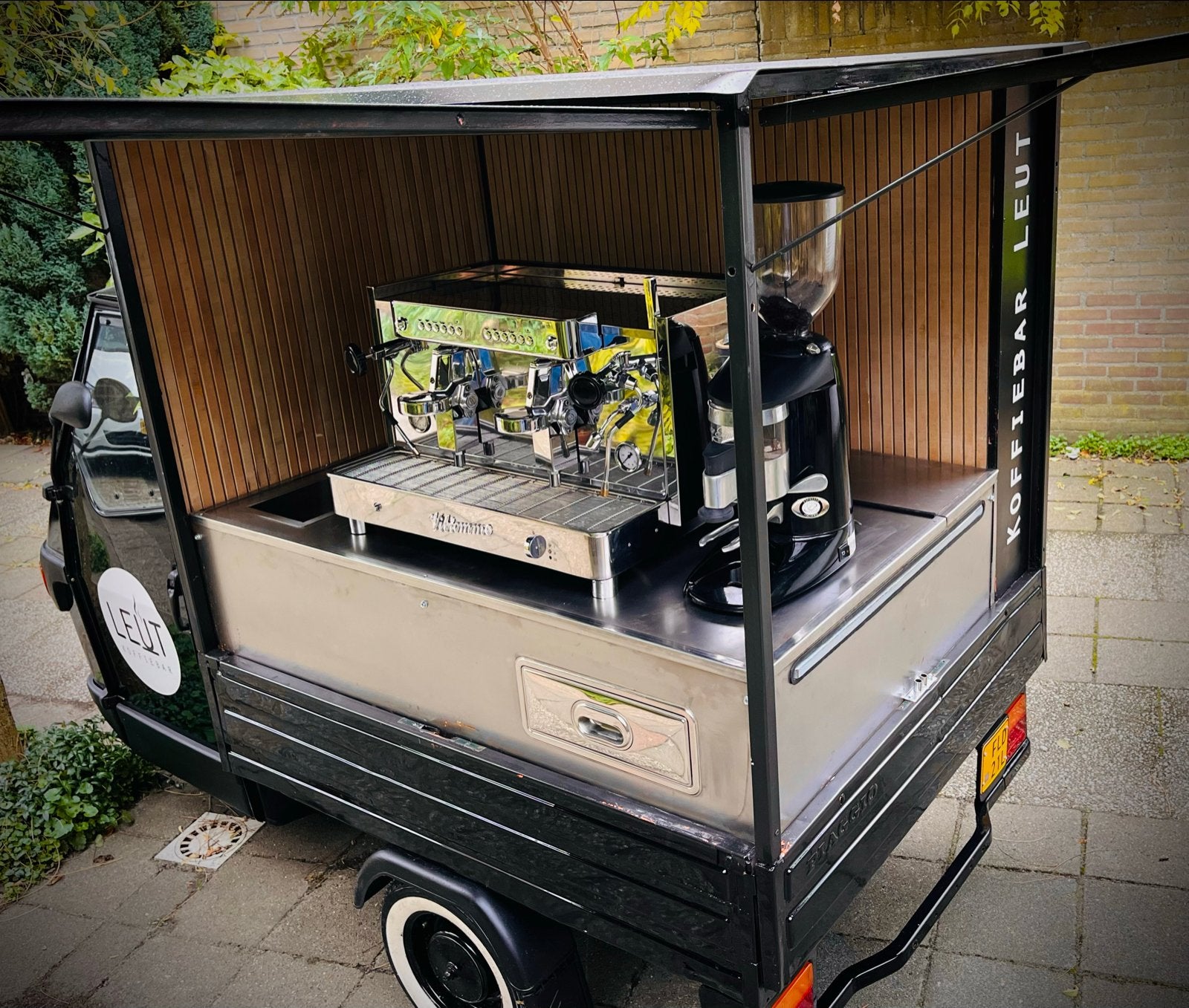 Piaggio Ape 50 Foodtruck - Koffiebar - Promotie voertuig, Ophalen