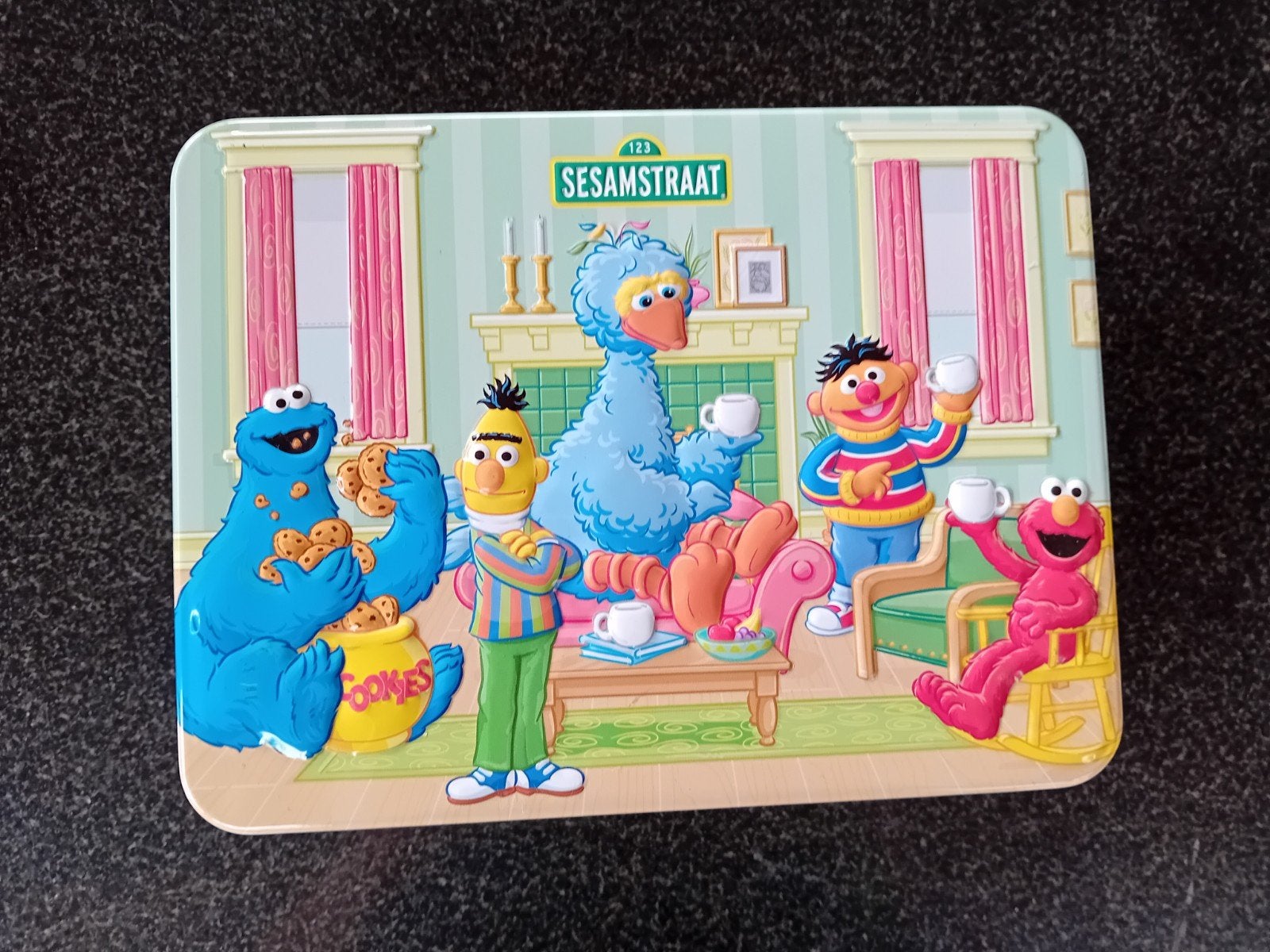Sesamstraat blik met figuren -  Pino,  Ernie, Ophalen of Verzenden, Gebruikt