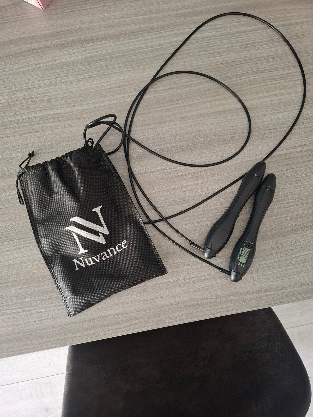 Nuvance springtouw met teller - Nieuwstaat, Ophalen of Verzenden, Sport-springtouw, Zo goed als nieuw