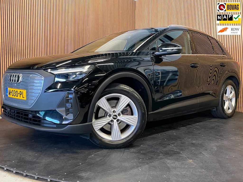 Audi Q4 e-tron 40 Advanced edition 77 kWh|89% SOH|ELEK.TREKH, Auto's, Audi, Automaat, Gebruikt, Zwart, Origineel Nederlands