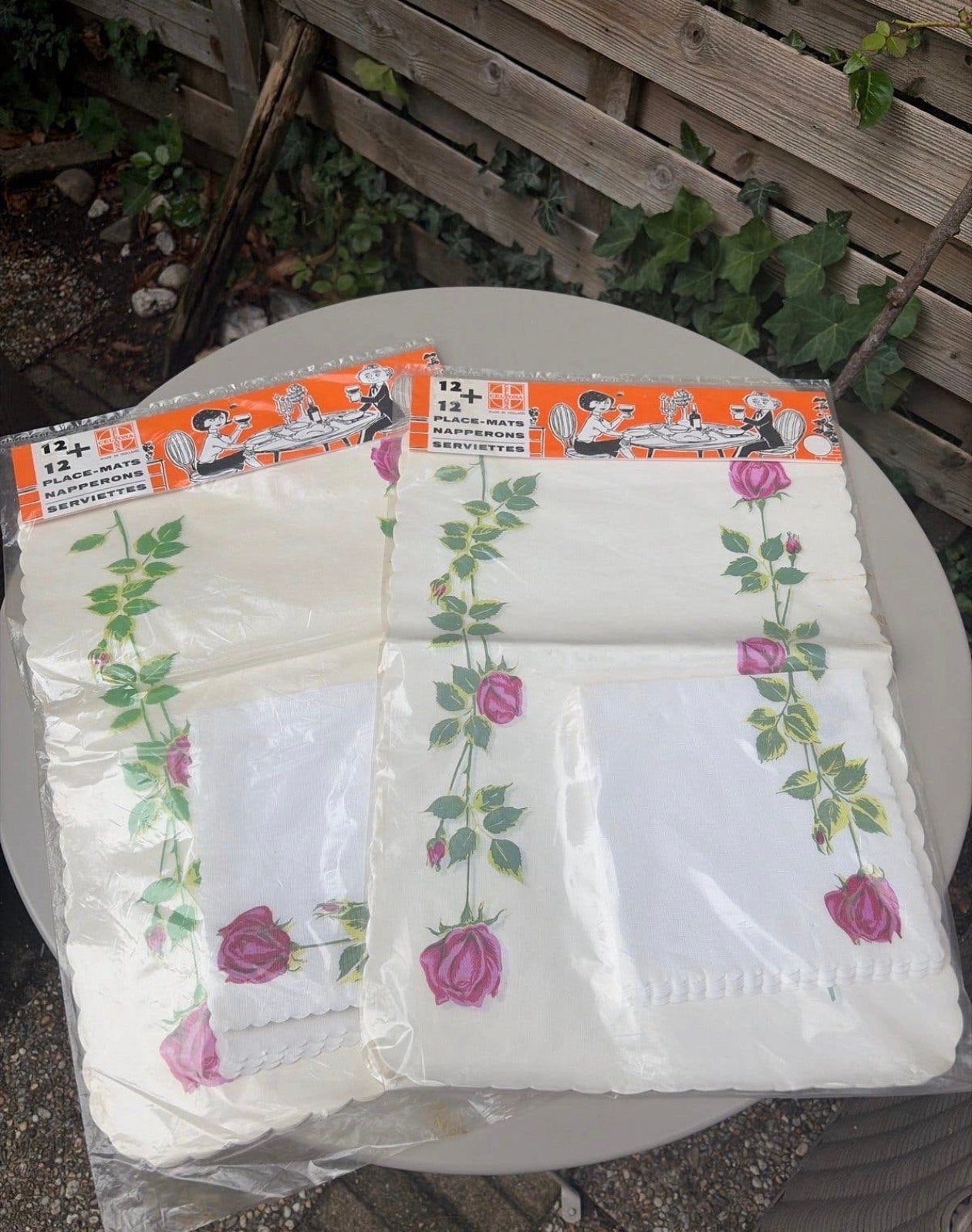Vintage placemats en servetten met rozenprint, Ophalen of Verzenden