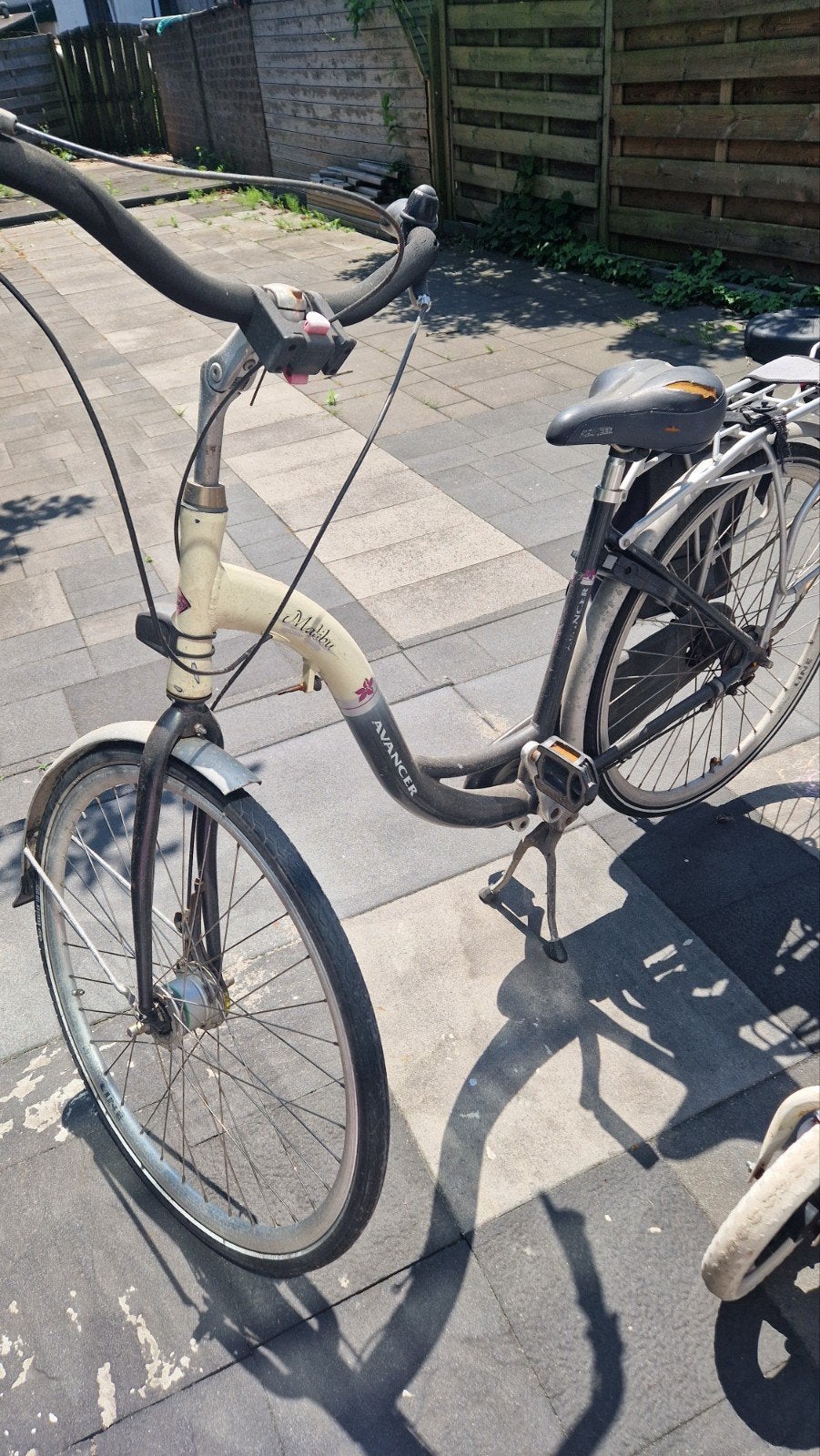 Gebruikte mamafiets met 3 versnellingen - lekke banden, Versnellingen, Trommelrem, Ophalen, Overige merken