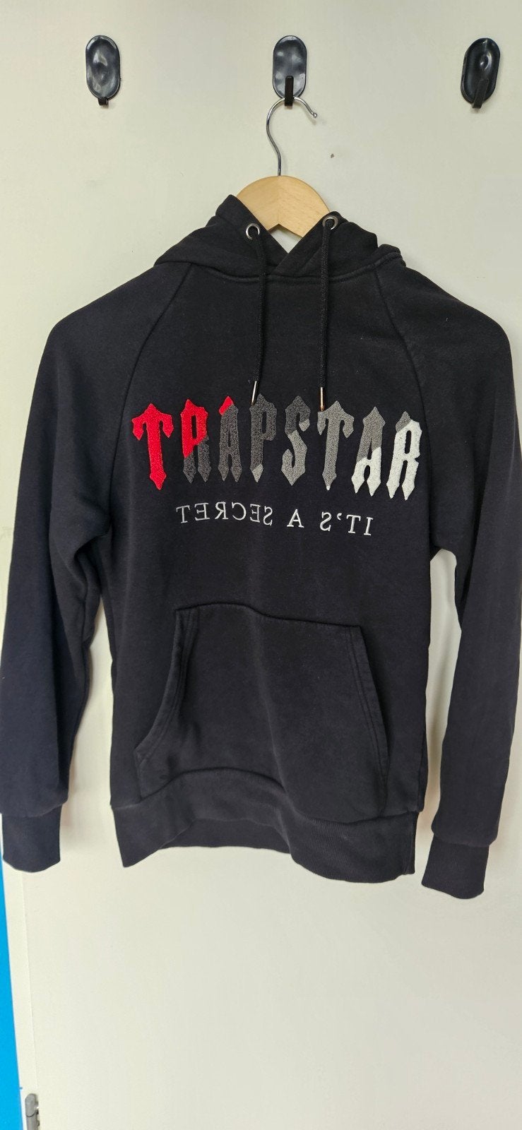 Trapstar hoodie zwart - Zo goed als nieuw, Zwart, Ophalen of Verzenden, Zo goed als nieuw, Trapstar