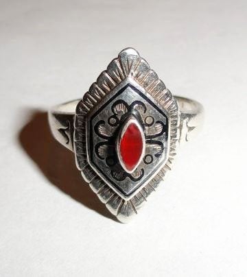 Ring zilver Bali Tribal, 18 tot 19, Ophalen of Verzenden, Zo goed als nieuw, Dame