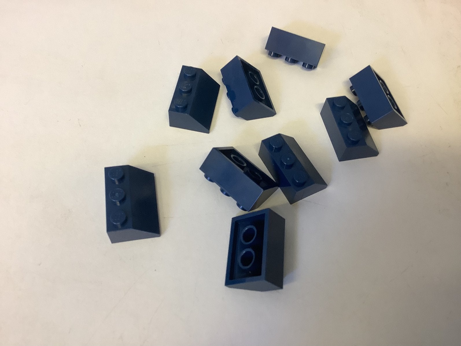 Lego dakpan 45 2x3 donker blauw, Ophalen of Verzenden, Gebruikt, Losse stenen, Lego