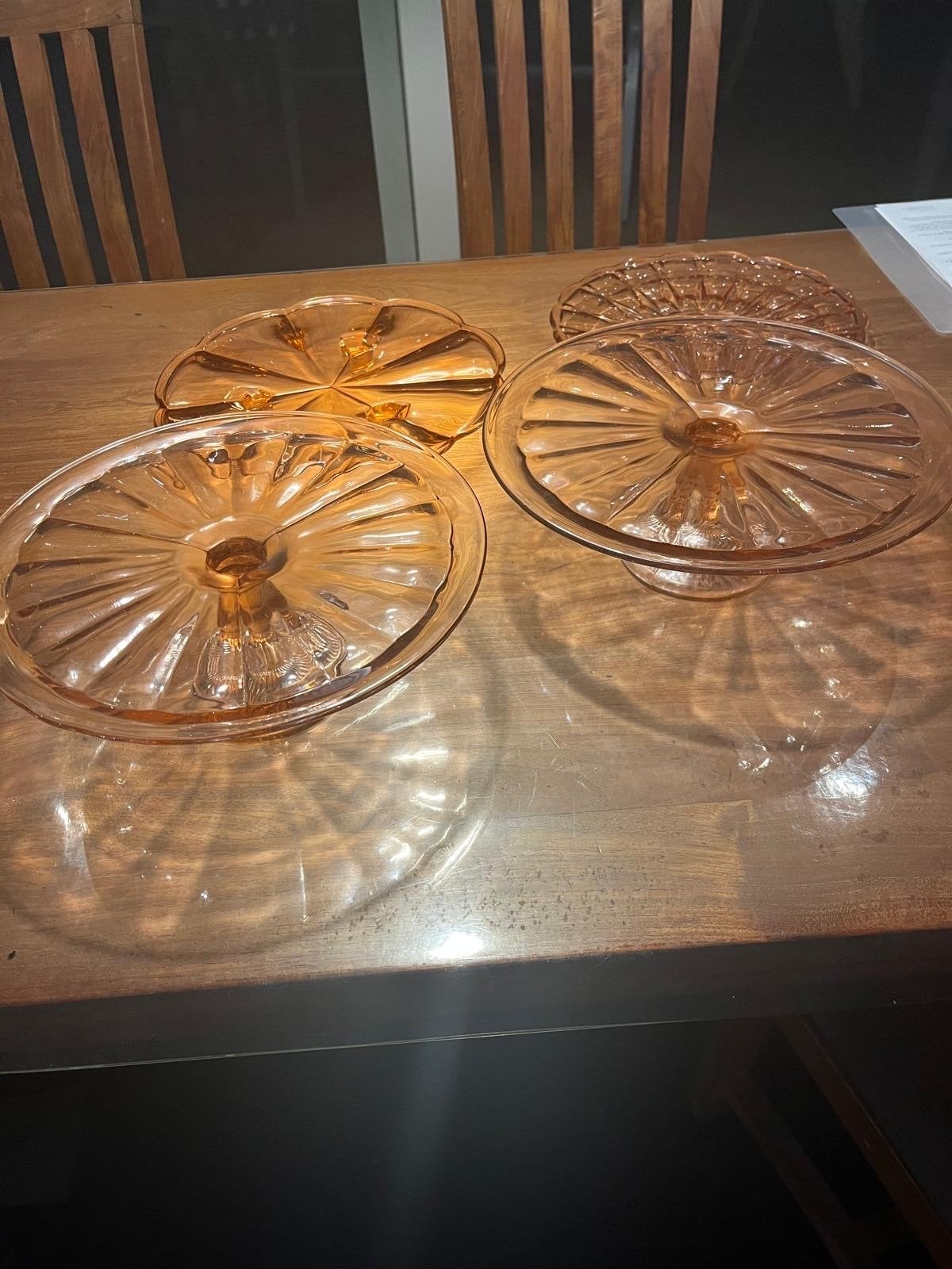 Set van 4 vintage roze glazen taartschalen/serveerschalen, Ophalen of Verzenden