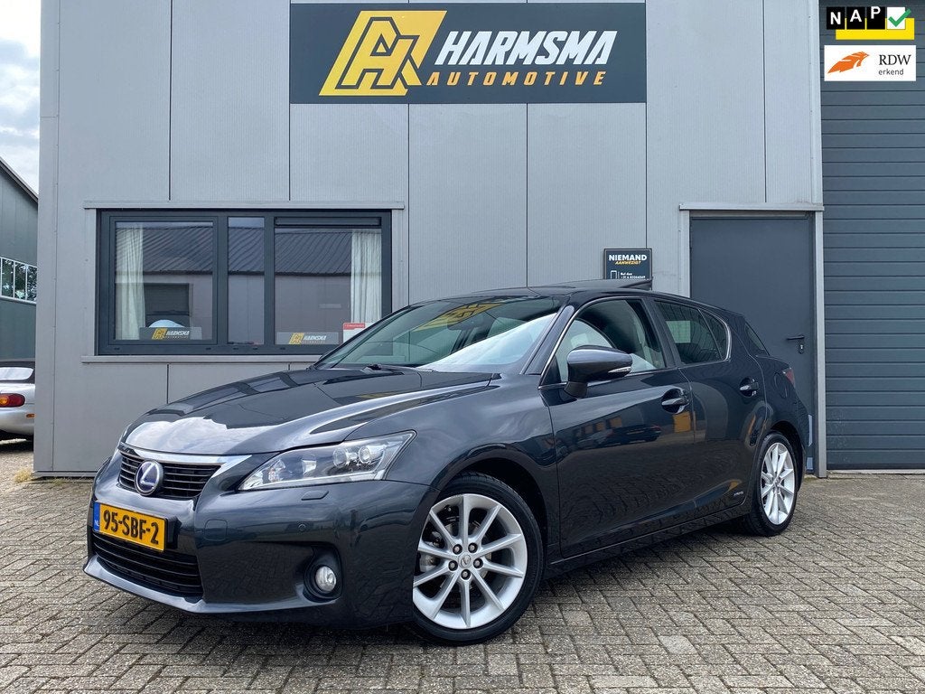 Lexus CT 200h Luxury Line|M.Levinson|Leder|Pano|Youngtimer|D, Auto's, Lexus, Euro 5, Gebruikt, Zwart, CT-H