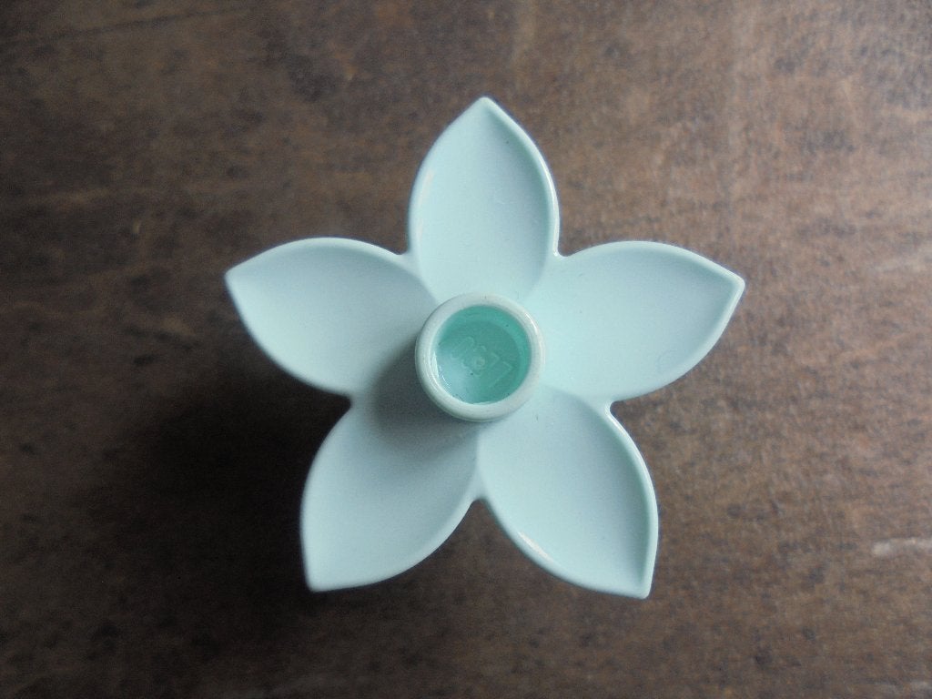 Lego Duplo Plant Flower with 1 Top Stud (zie foto's), Kinderen en Baby's, Speelgoed | Duplo en Lego, Ophalen of Verzenden, Gebruikt