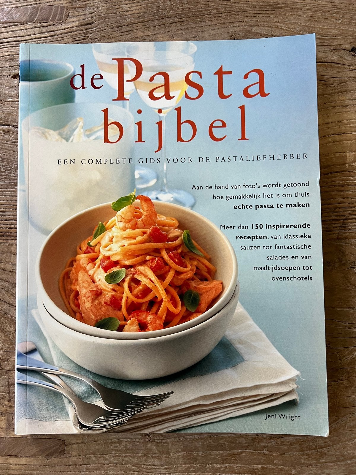 De Pasta Bijbel: Complete Gids voor Italiaanse Pasta, Ophalen of Verzenden, Zo goed als nieuw, Italië, Hoofdgerechten