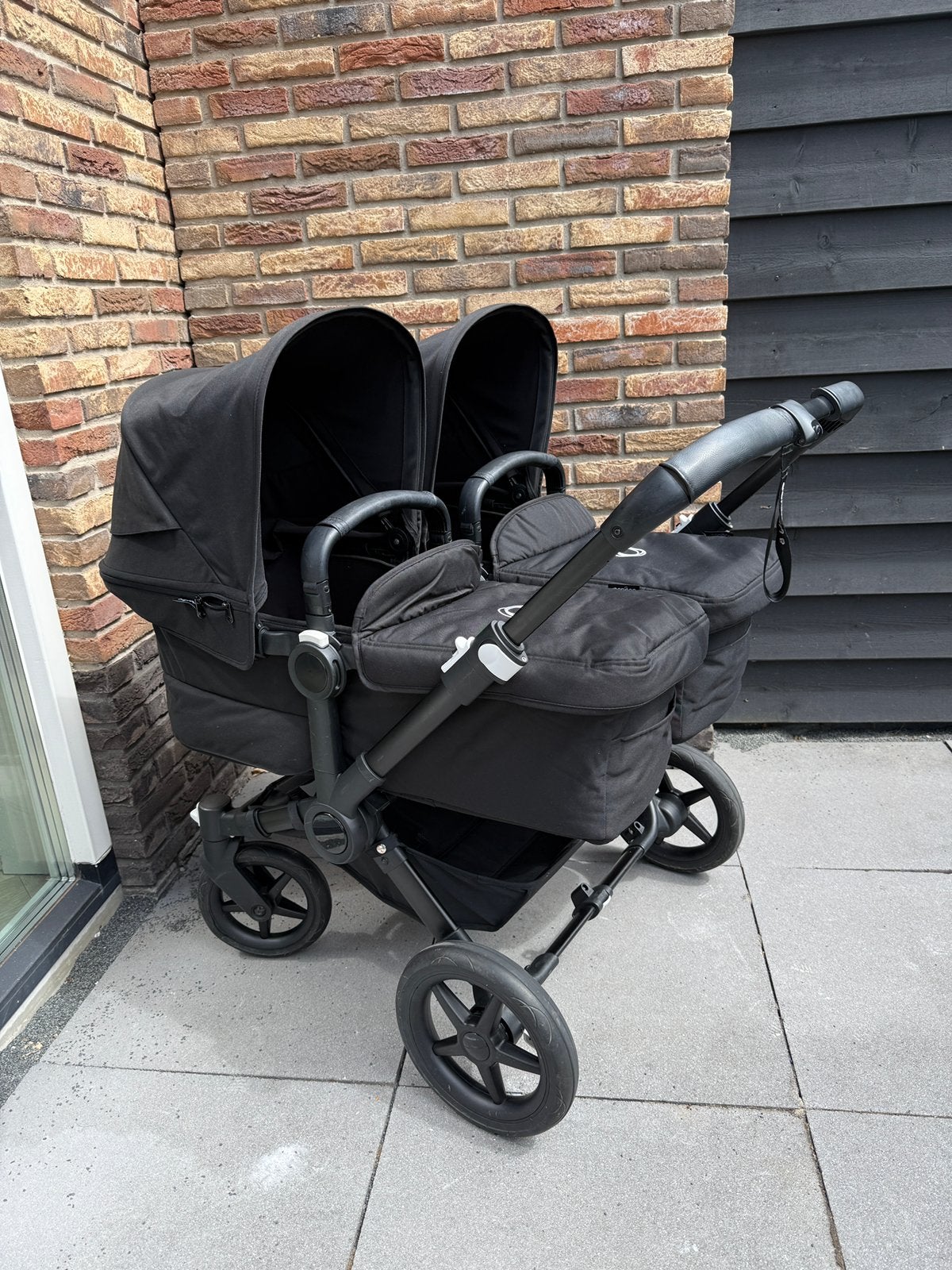 Bugaboo Donkey 5 Duo All Black met veel accesoires, Ophalen, Zo goed als nieuw, Kinderwagen of Buggy
