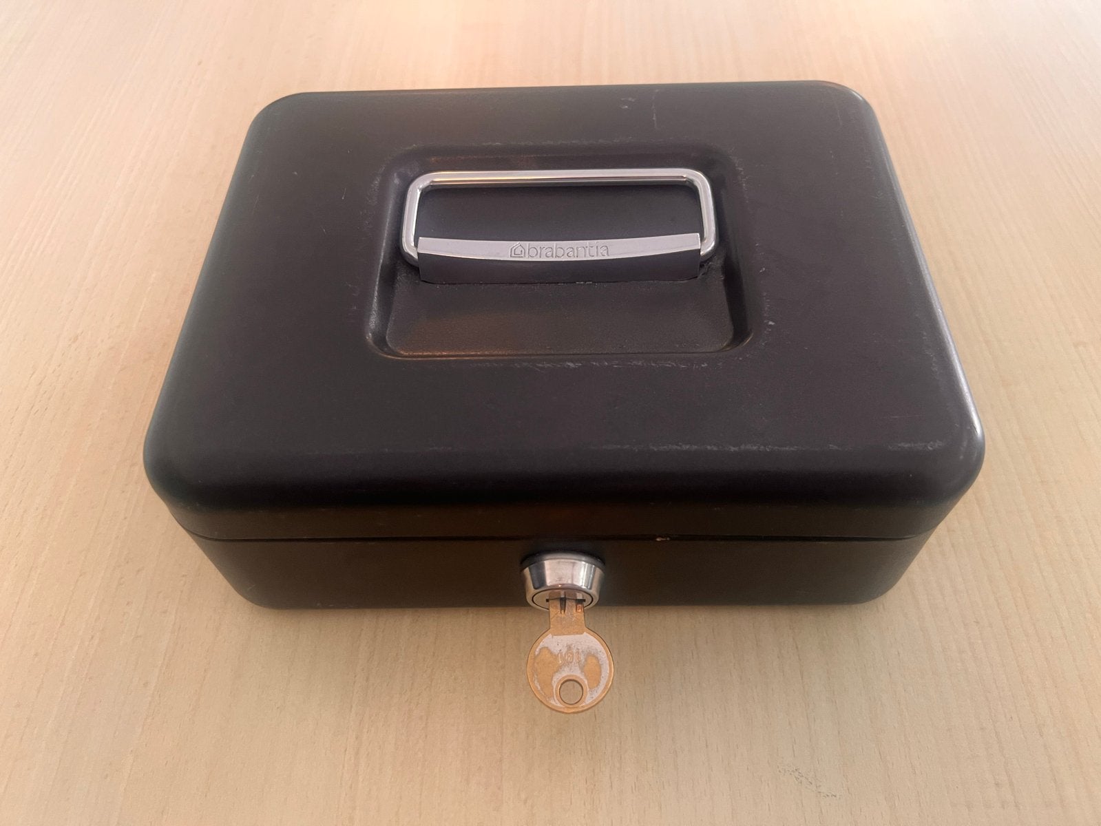 Brabantia Geldkistje - Compact en Veilig, Ophalen of Verzenden, Gebruikt, Brandkast