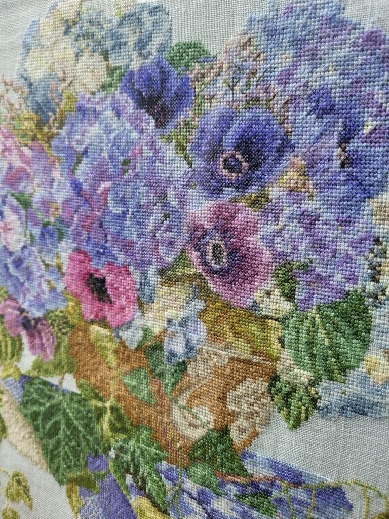 Ingelijst borduurwerk van vaas met bloemen, Ophalen