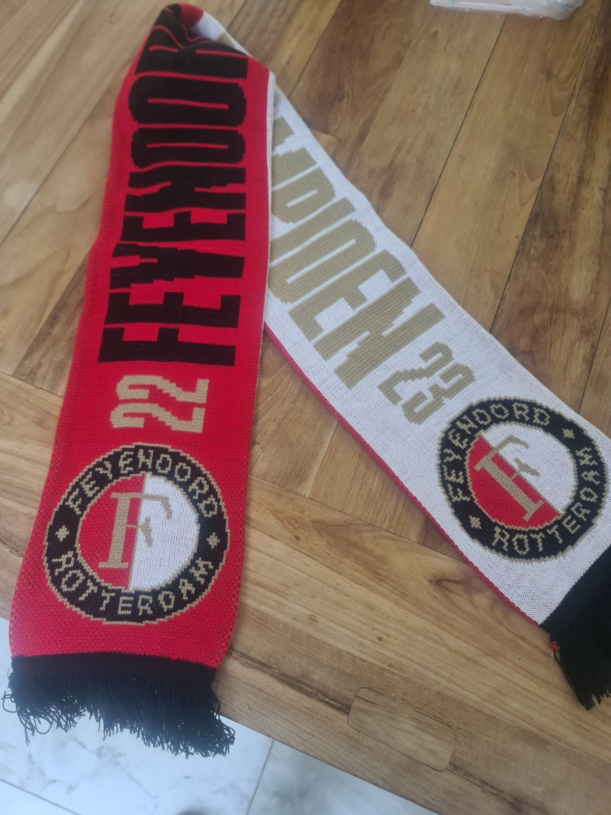 Feyenoord Sjaal '22 Making Memories '23, Kleding | Heren, Mutsen, Sjaals en Handschoenen, Nieuw, Overige maten, Ophalen of Verzenden