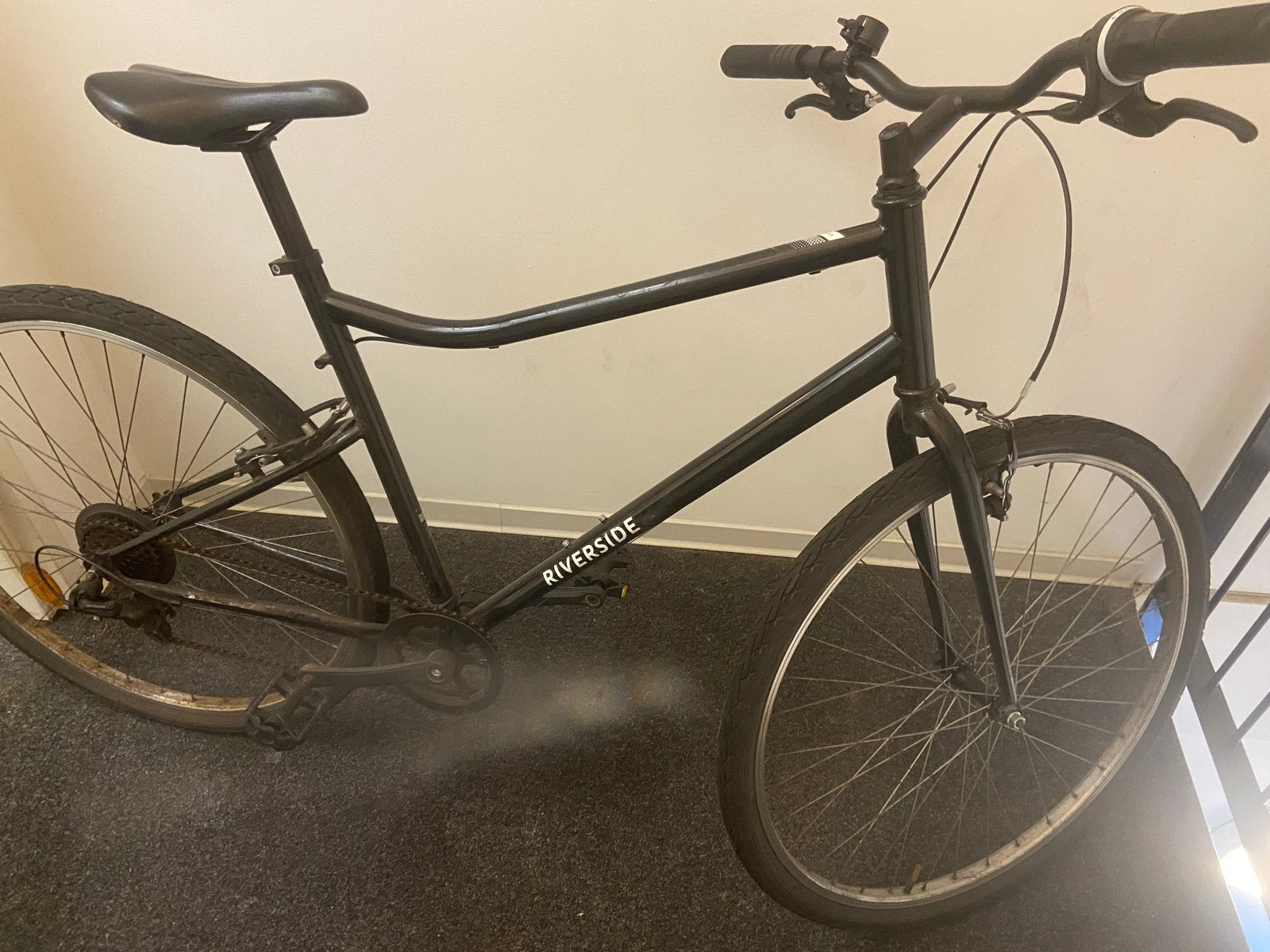 Riverside 100 hybride fiets - Decathlon, Gebruikt, Velgrem, 53 tot 57 cm, Ophalen