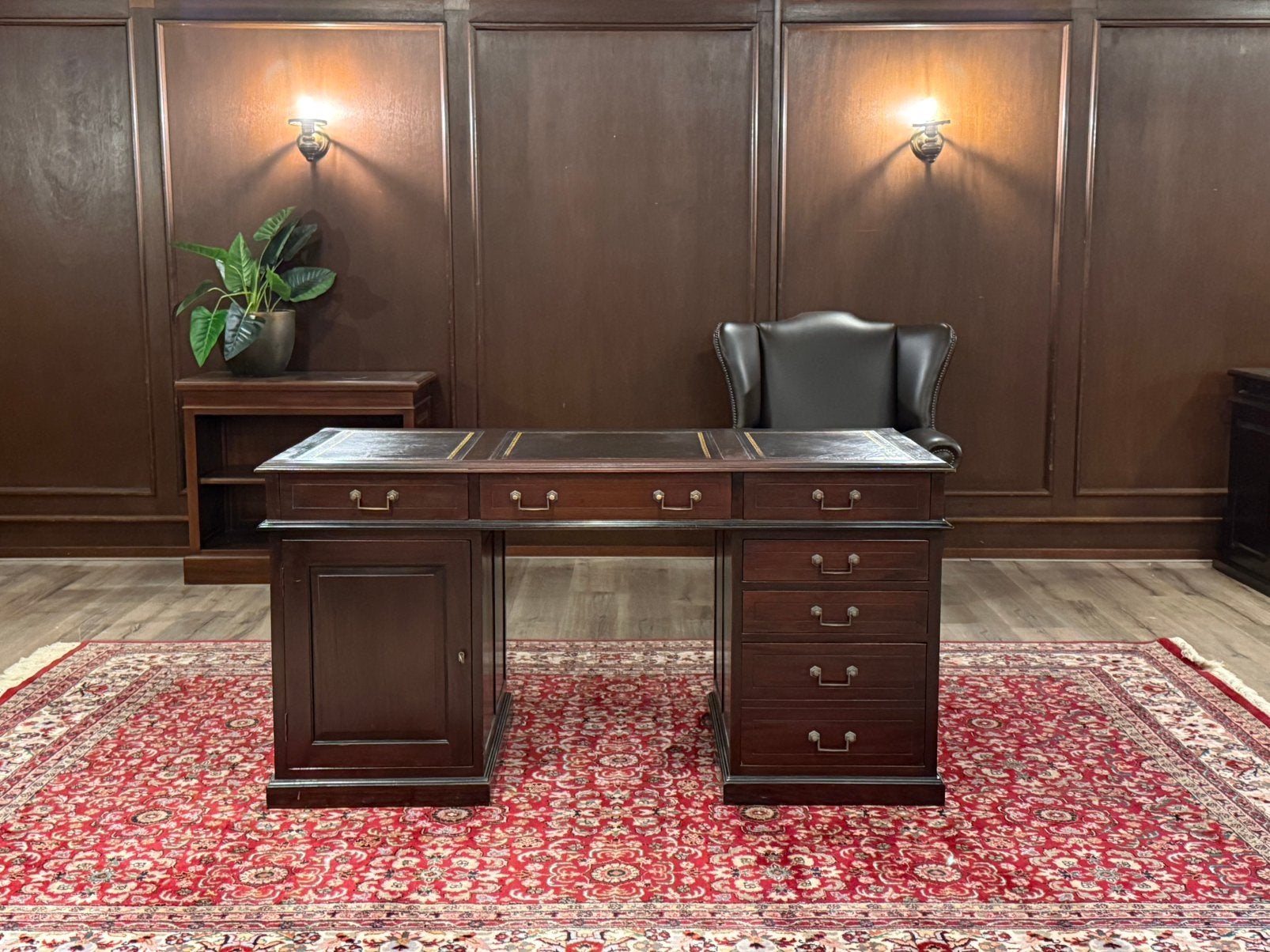 Klassiek Engels bureau #669, Huis en Inrichting, Bureaus, Ophalen of Verzenden