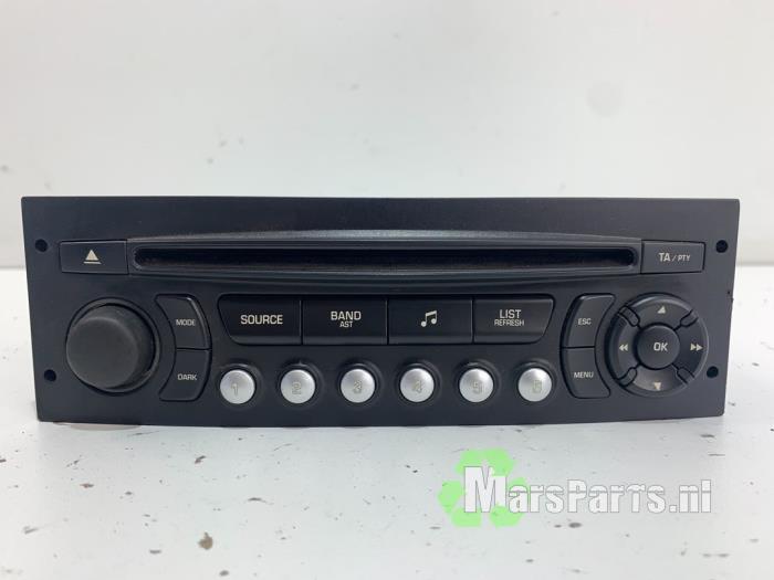 Radio CD Speler van een Peugeot 207