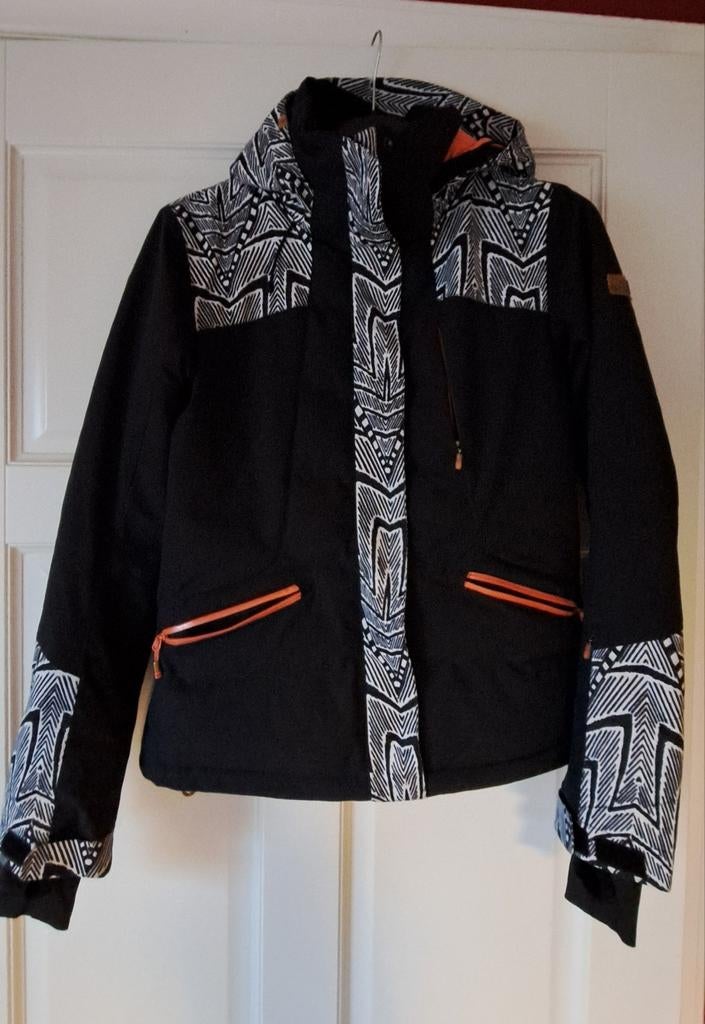Roxy ski jas maat M, Kleding | Dames, Wintersportkleding, Maat 38/40 (M), Ophalen of Verzenden, Zo goed als nieuw, Jack