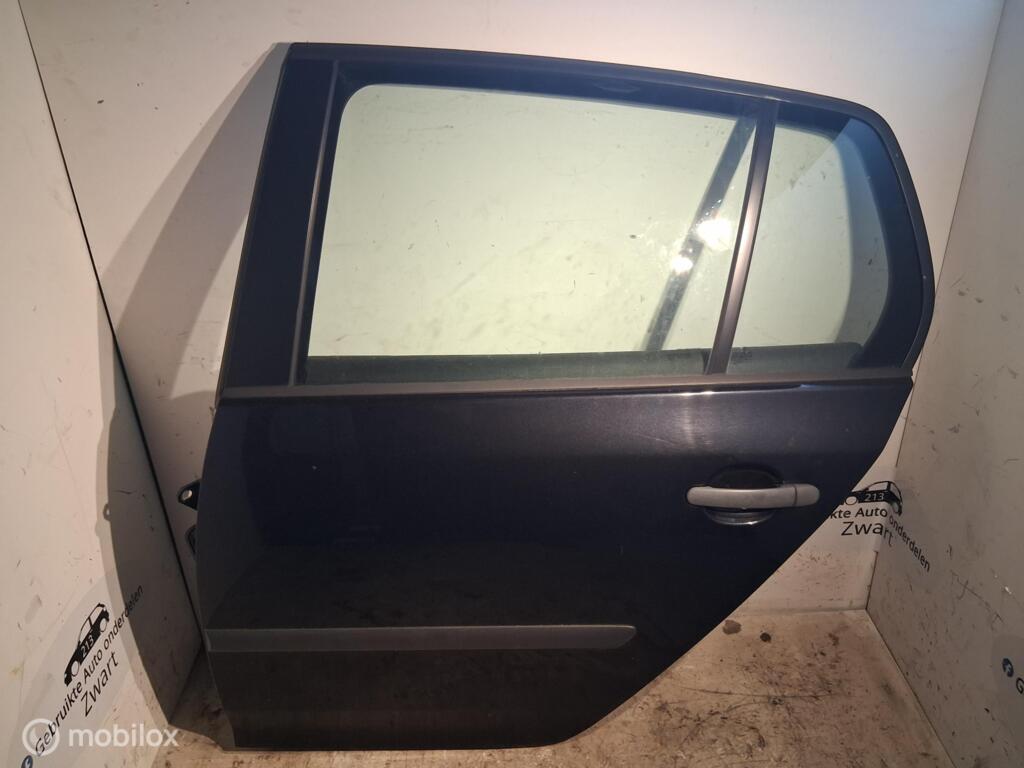 Portier LA Vw Golf V 1.6 ('03-'08) 1K6833105J, Gebruikt, Ophalen of Verzenden, Achter, Volkswagen