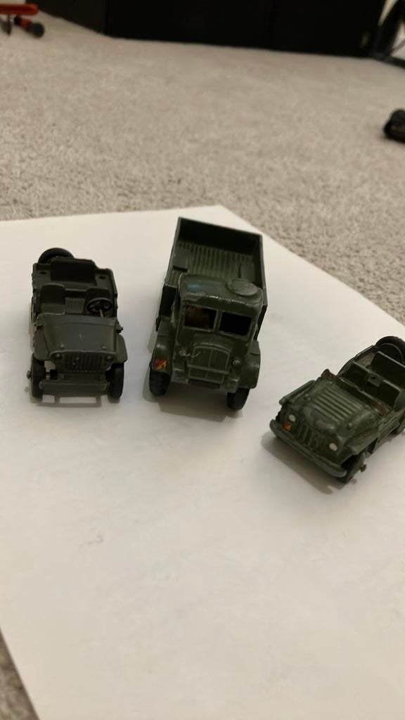 Dinky toys leger setje, Hobby en Vrije tijd, Ophalen of Verzenden, Zo goed als nieuw, Auto, Dinky Toys