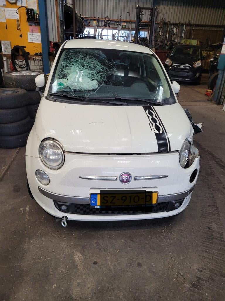 Fiat 500 wit bouwjaar 2008, Ophalen, Fiat