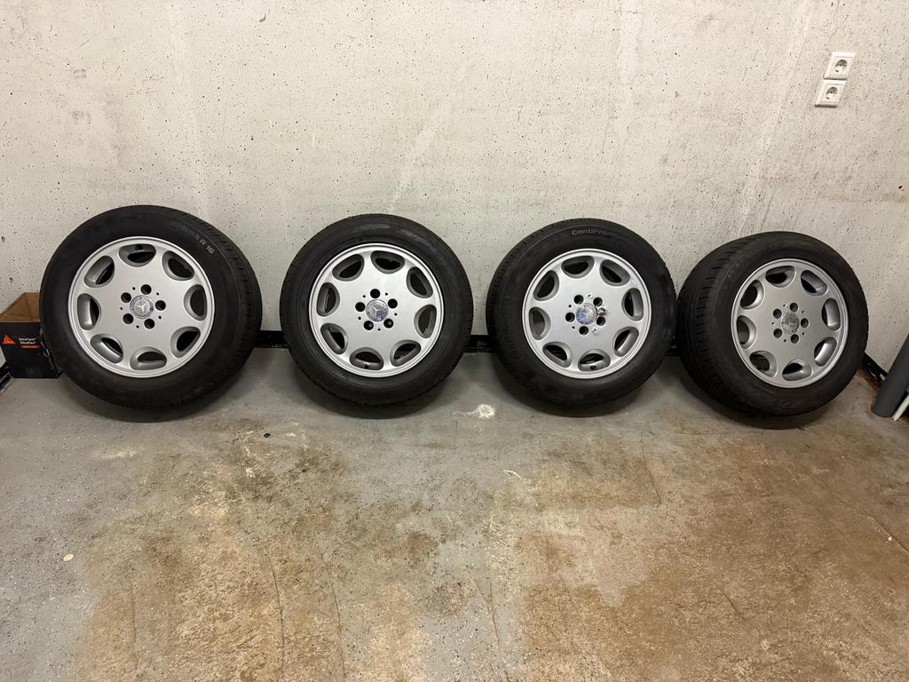 Mercedes 8 Loch 16 inch ET 25 8 gaats velgen met banden, Ophalen, Gebruikt, Velg(en), 16 inch