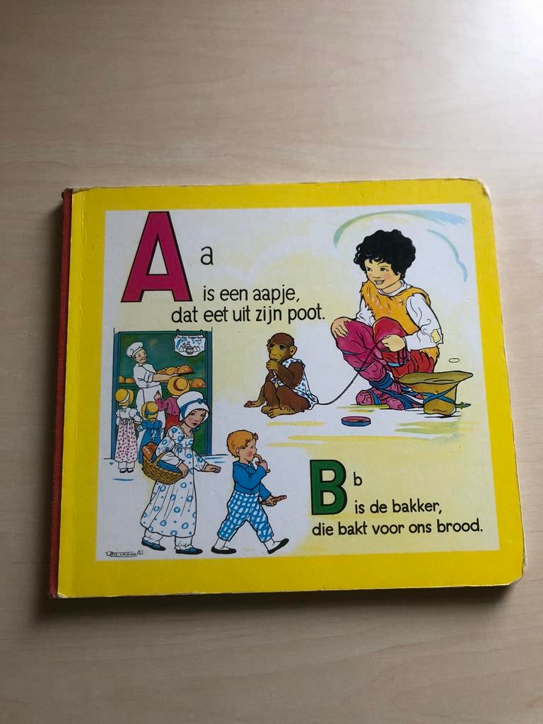 A is een aapje door Rie Cramer, Boeken, Ophalen of Verzenden, Gelezen, Fictie algemeen