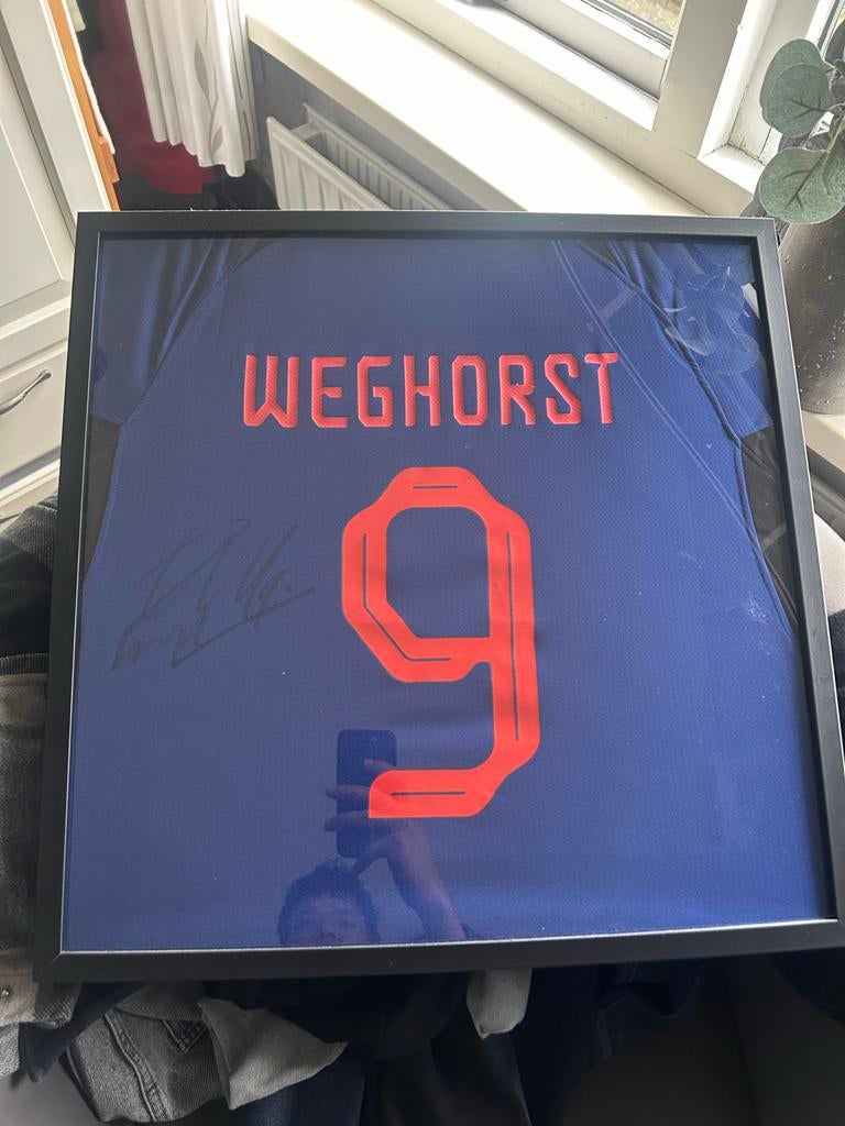 Gesigneerd Weghorst shirt Nederlands Elftal - Ingelijst, Sport en Fitness, Voetbal, Maat L, Ophalen of Verzenden, Nieuw, Shirt