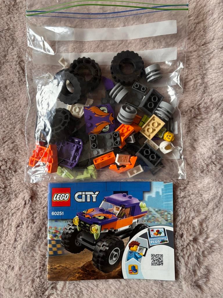 Lego 60251 City Monstertruck, Ophalen of Verzenden, Zo goed als nieuw