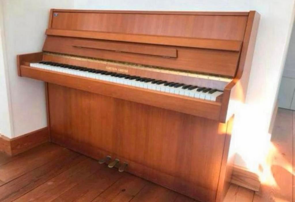 MOET WEG: Afgeprijsd! Piano Furstein Farfisa, Ophalen, Gebruikt, Bruin