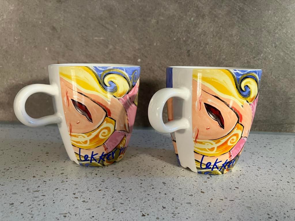 2x Douwe Egberts burendag koffie kopje Selwyn Senatori, Ophalen of Verzenden, Zo goed als nieuw, Overige stijlen, Kop(pen) en/of Schotel(s)