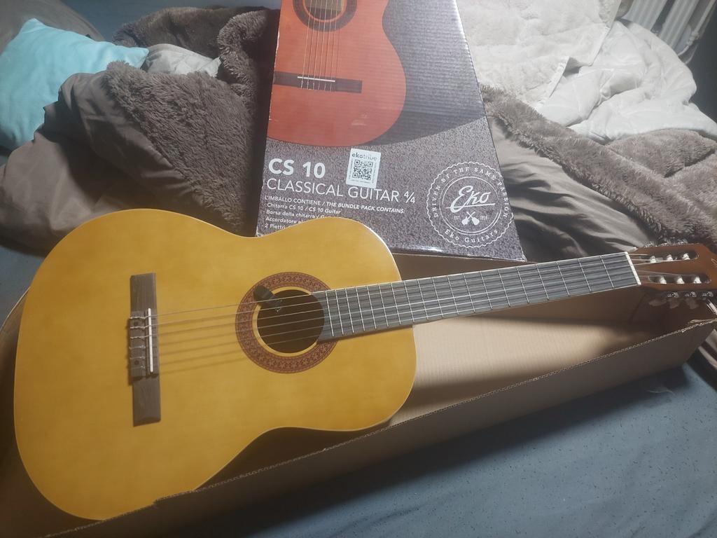 Gitaar classical, Muziek en Instrumenten, Ophalen of Verzenden, Zo goed als nieuw, Minder dan 50 watt