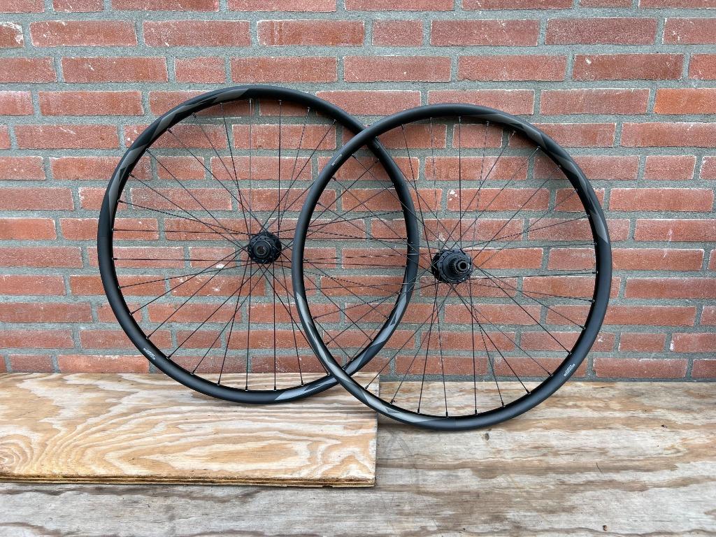Wiel set 29 inch Boost tubeless ready, Fietsen en Brommers, Fietsonderdelen, Ophalen of Verzenden, Zo goed als nieuw, Wiel