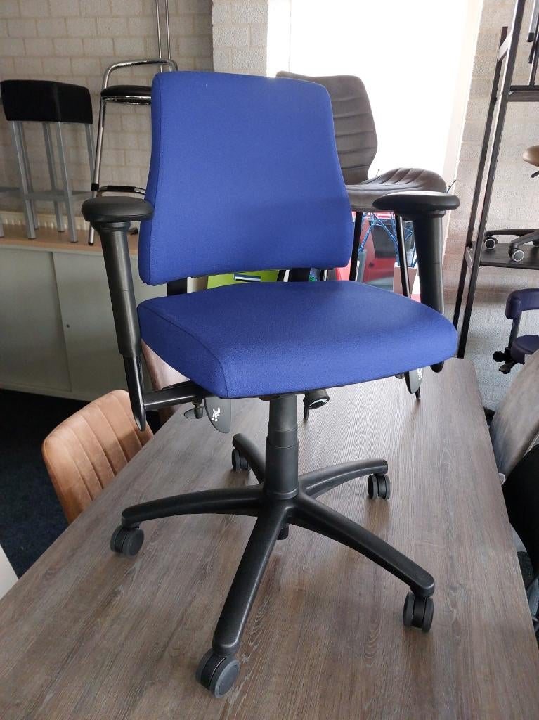 Bureaustoel Axia Pro middelhoge rug (gebruikt), Receptie of Entree, Ophalen, Gebruikt, Stoel