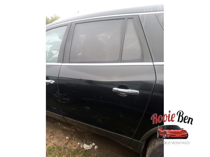 Portier 4Deurs links-achter van een Buick Enclave (U501Q), Auto-onderdelen, Gebruikt, -, Deur, -
