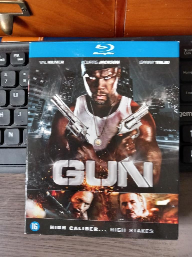 Gun, Ophalen of Verzenden, Zo goed als nieuw, Actie
