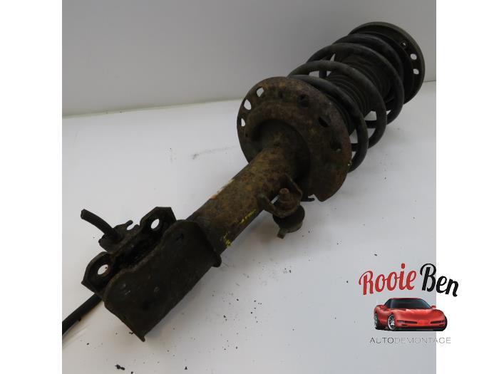 Schokdemperpoot links-voor van een Saab 9-3, Gebruikt, -, -, Ophalen of Verzenden
