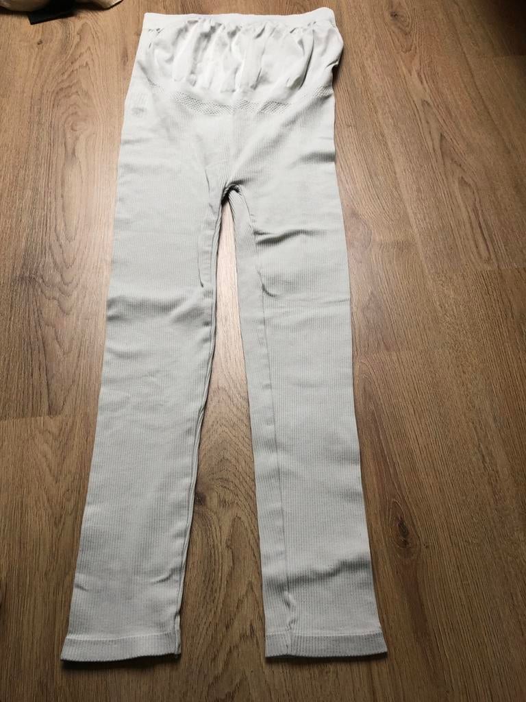Missguided maternity zwangerschaps legging m ecru, Kleding | Dames, Positiekleding, Overige typen, Beige, Nieuw, Ophalen of Verzenden