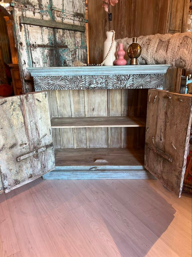 Gaaf India/Ibiza style dressoir, Huis en Inrichting, Kasten | Dressoirs, Ophalen of Verzenden, 25 tot 50 cm, 100 tot 150 cm