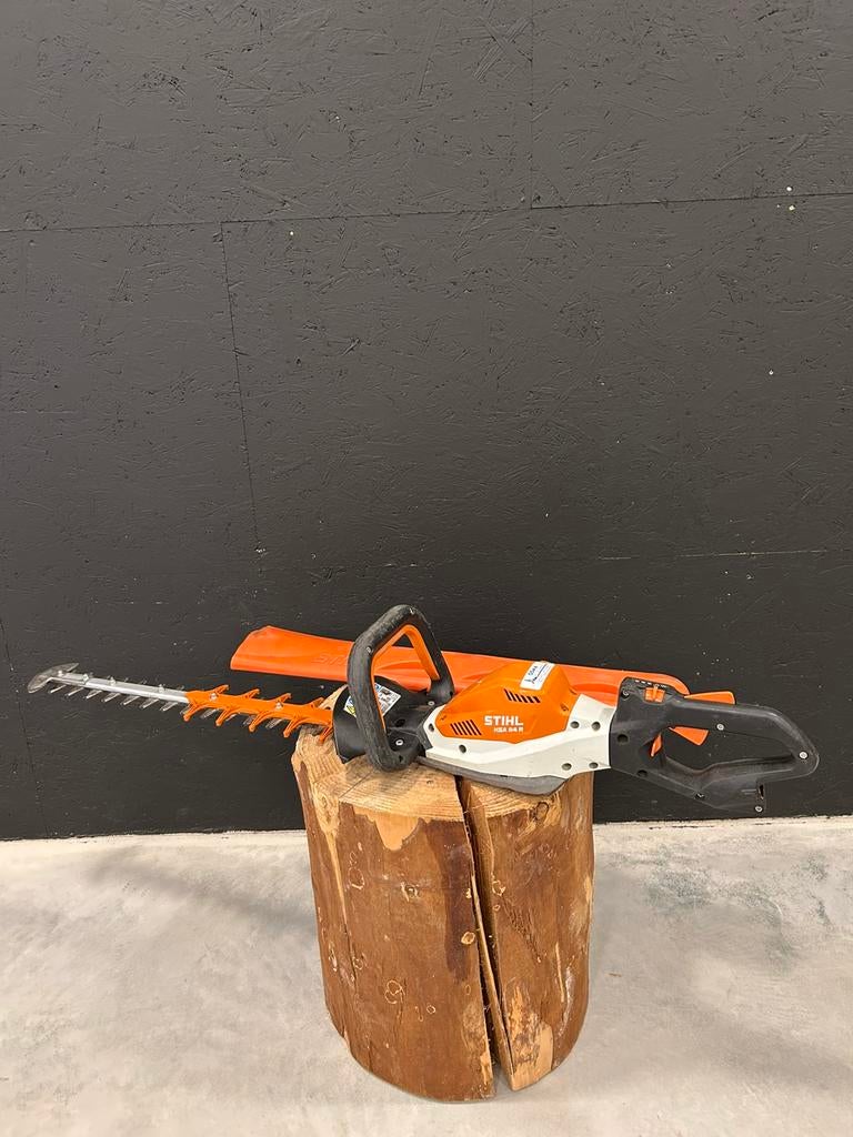 STIHL HSA 94R accu heggenschaar prof, Ophalen of Verzenden, Gebruikt, Accu
