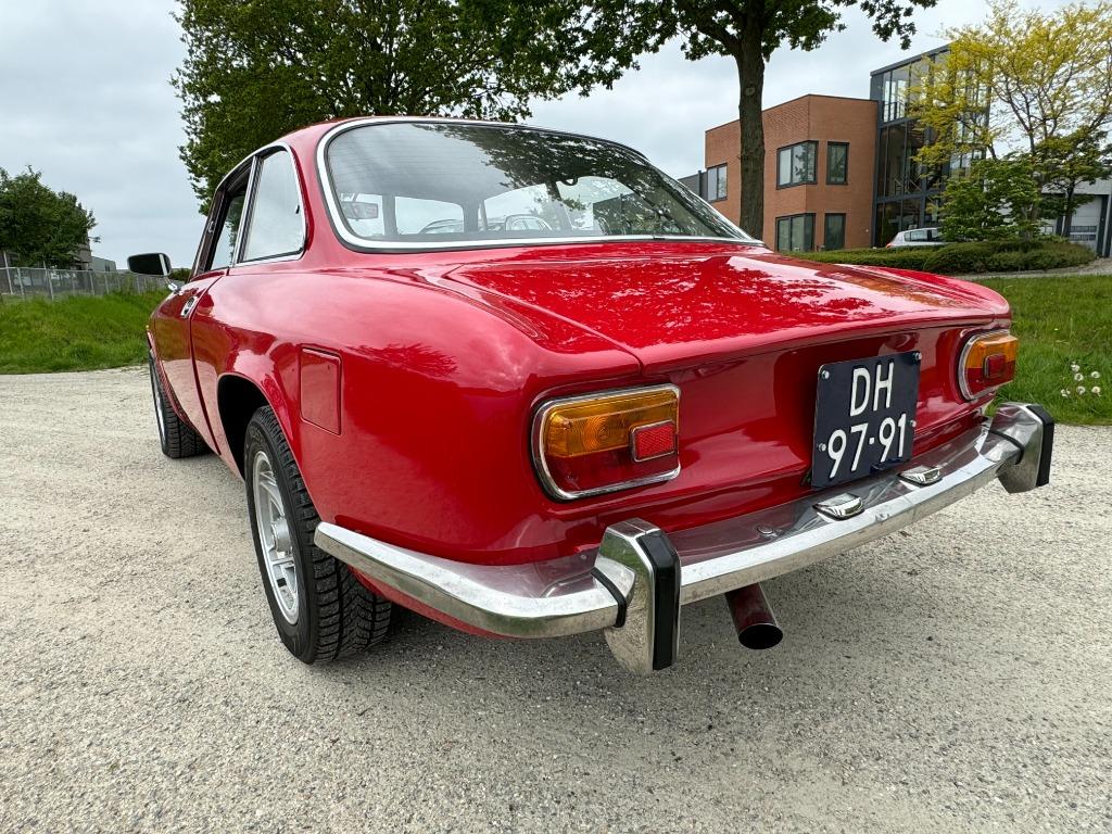 Alfa Romeo 1300 1.3 GT 1969 taxatie rapport 42500,-, foto 8