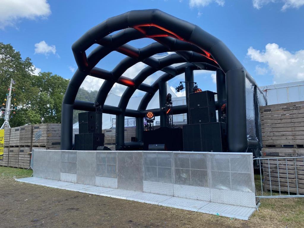 Mobiel podium te huur 8x6, podiumwagen xxl, mobile stage, Hobby en Vrije tijd, Feestartikelen | Verhuur, Verzenden, Nieuw, Overige