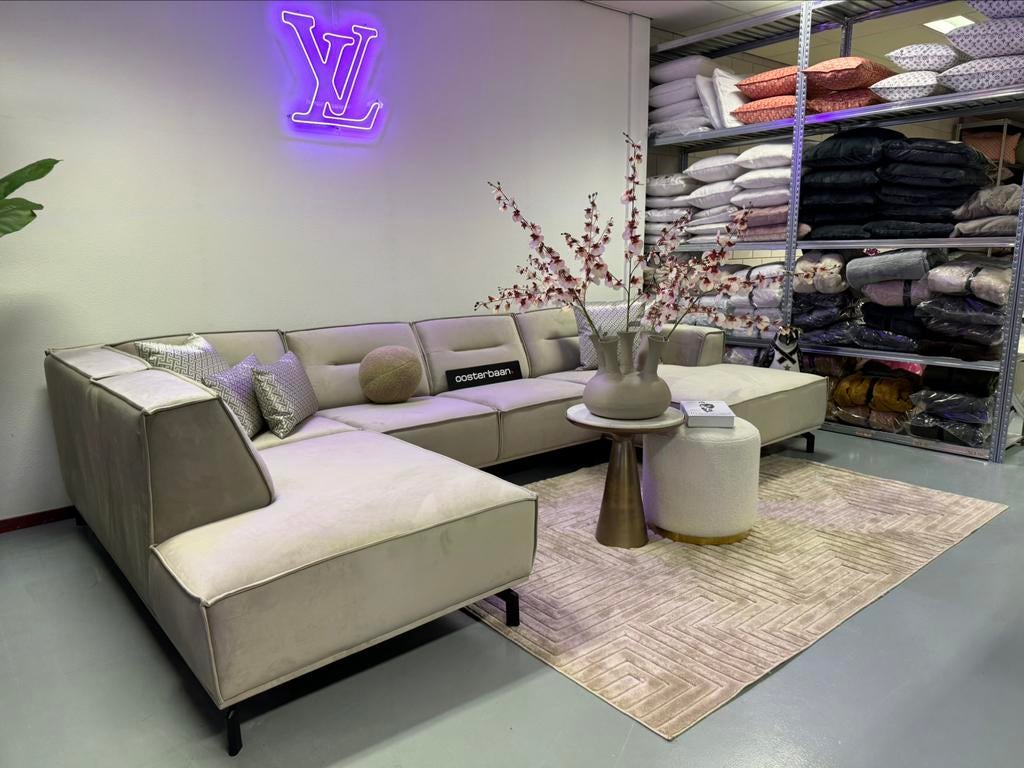 Luxe Velvet U-Bank Lotte 200x350x170cm Beige Khaki NIEUW, Huis en Inrichting, Info@oosterbaanwonen.nl, Hoekbank, Ophalen of Verzenden