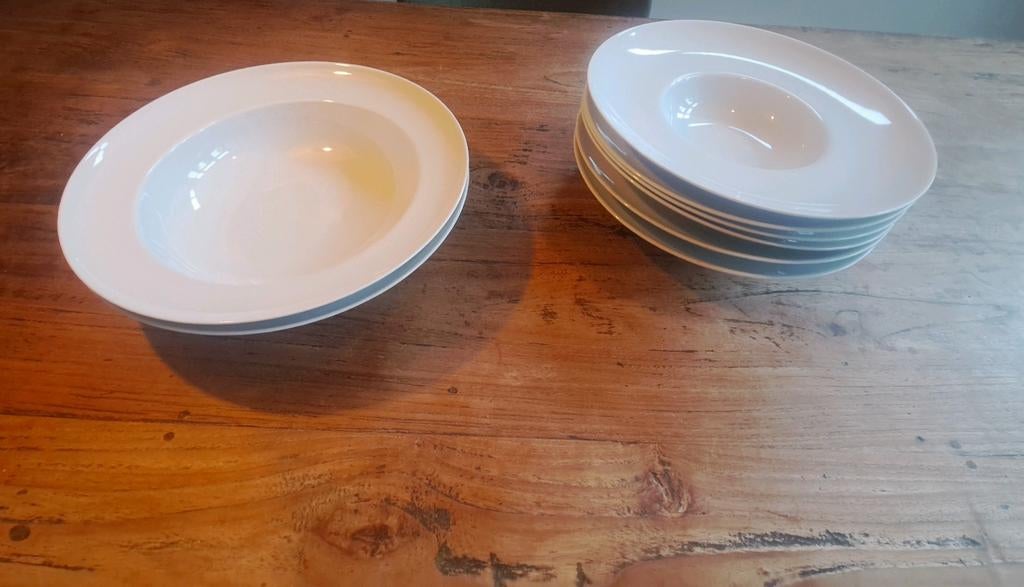 Set van 6 diepe borden en 2 serveerbord Kahla Pure & Simple, Huis en Inrichting, Keuken | Servies, Ophalen, Zo goed als nieuw