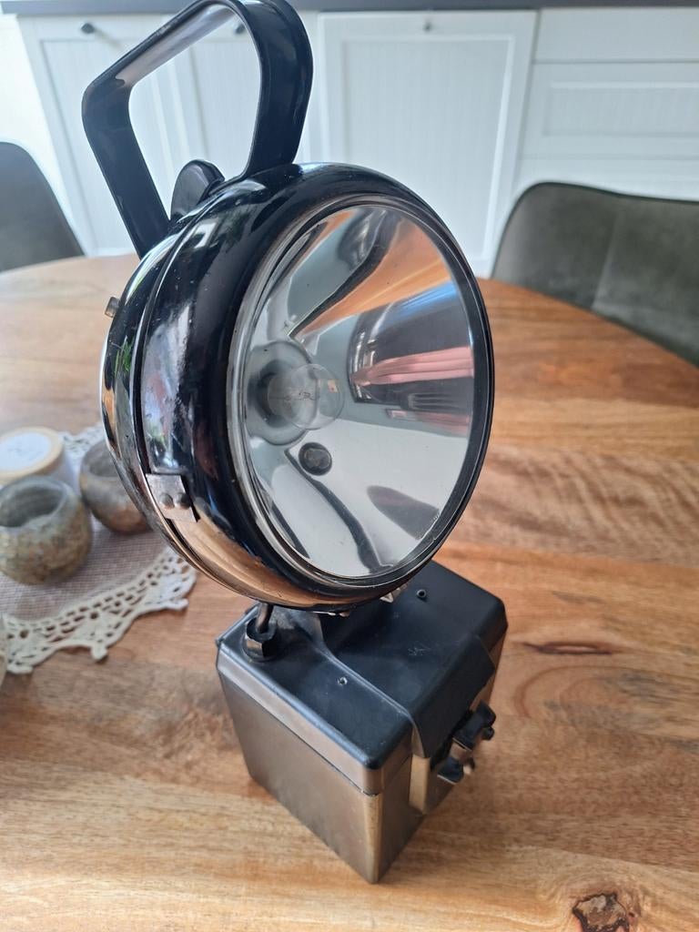 Ouderwetse seinlamp / zoeklicht, Ophalen of Verzenden